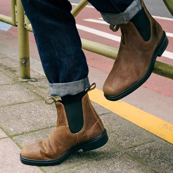 Blundstone Chisel Toe 2581 - Tobacco Waxed Suede Leather | Lightweight, Durable Pull - On Boots - Grady’s Feet Essentials - Grady’s Feet Essentials