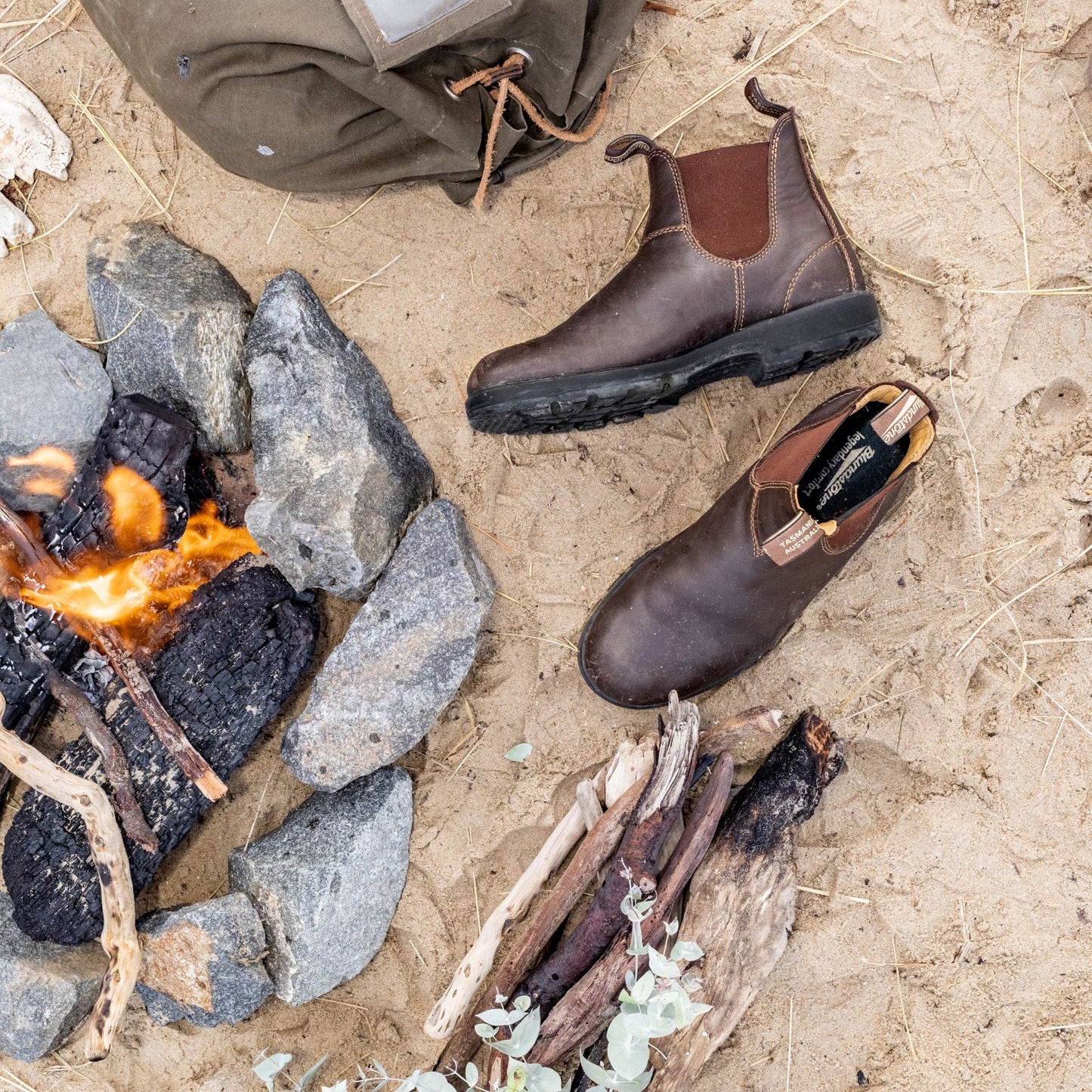 Blundstone Classic 550 - Walnut Leather | Lightweight, Durable Pull - On Boots - Grady’s Feet Essentials - Blundstone