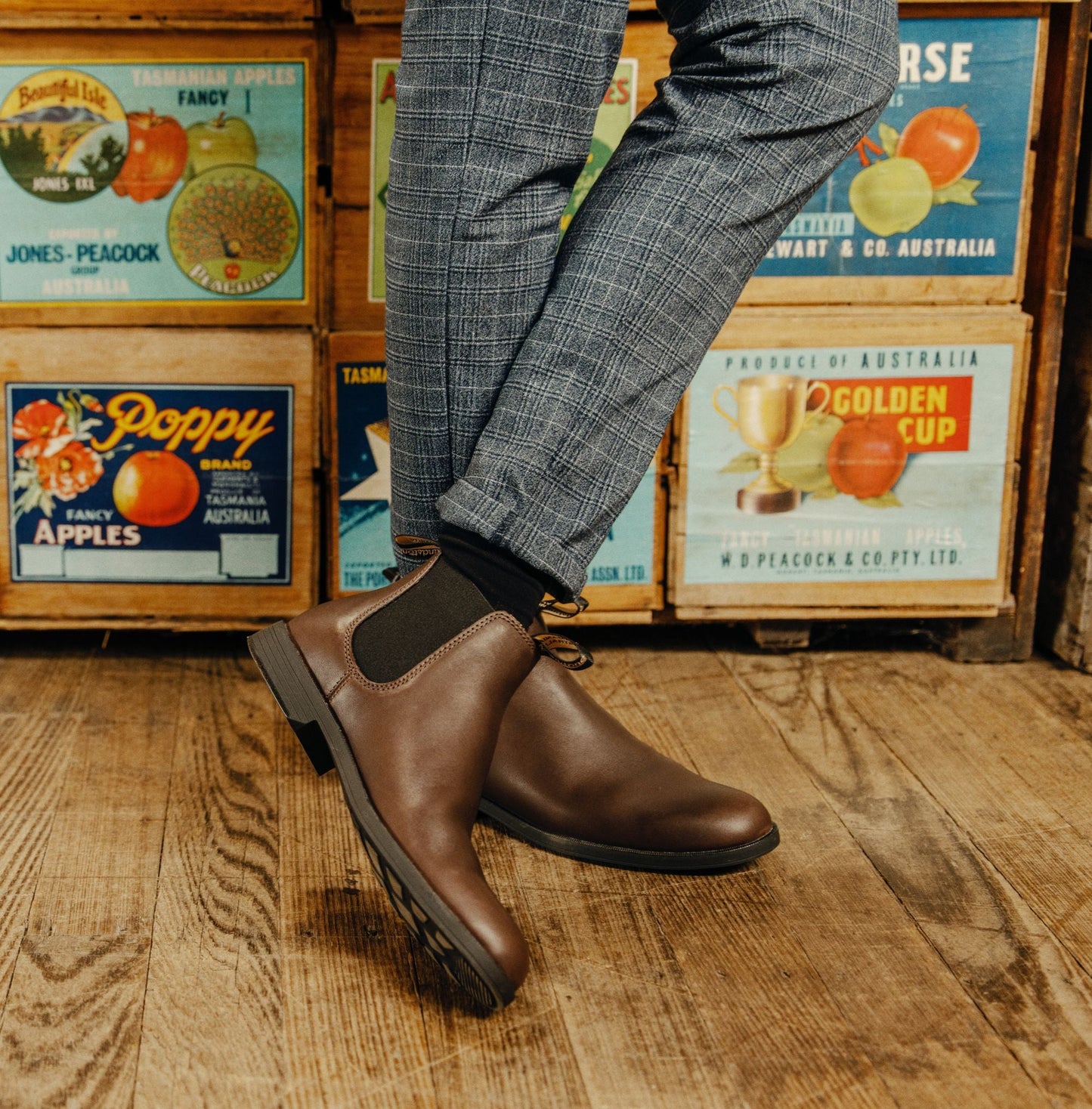 Blundstone Dress 1900 - Chestnut Leather | Lightweight, Durable Pull - On Boots - Grady’s Feet Essentials - Blundstone