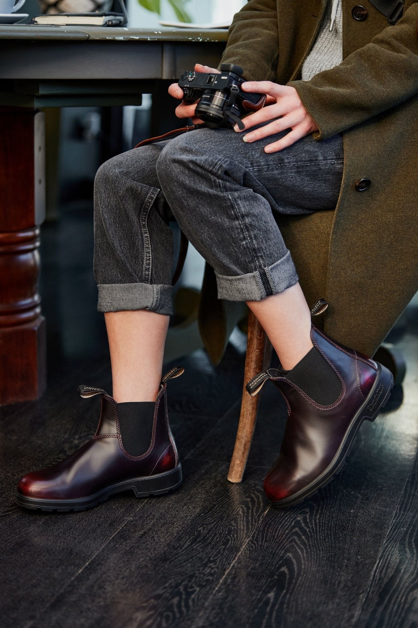 Blundstone Originals 2412 - Bordeaux Brush Off Leather | Lightweight, Durable Pull - On Boots - Grady’s Feet Essentials - Blundstone
