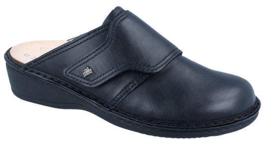 Finn Comfort Aussee Women's Clog - Black Leather | Orthotic Friendly - Grady’s Feet Essentials - Finn Comfort