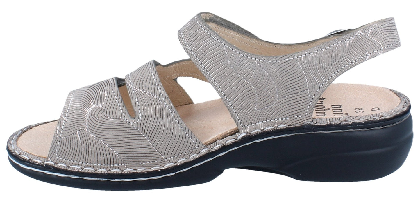 Finn Comfort Gomera Women's Sandal - Sand Storm Leather | Orthotic Friendly - Grady’s Feet Essentials - Finn Comfort