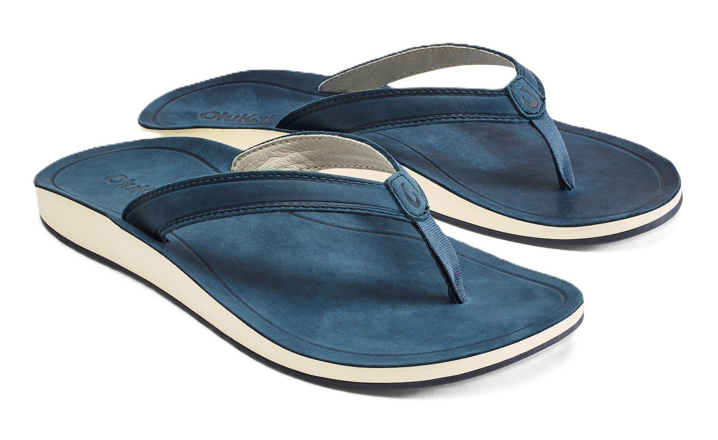 OluKai Southshore Women’s Sandals Mood Indigo Leather - Grady’s Feet Essentials - OluKai