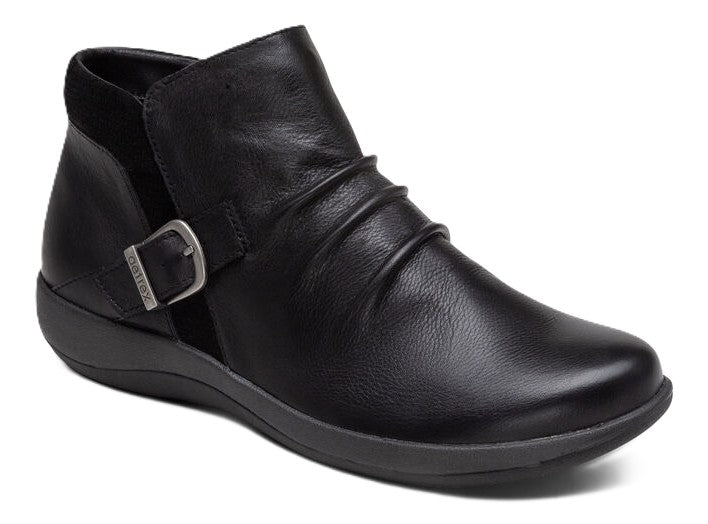 Aetrex Luna Ankle Boot - Black Leather | Removable Footbed - Grady’s Feet Essentials - Aetrex