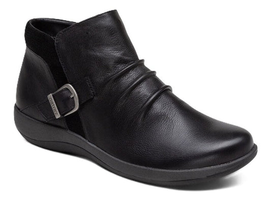 Aetrex Luna Ankle Boot - Black Leather | Removable Footbed - Grady’s Feet Essentials - Aetrex