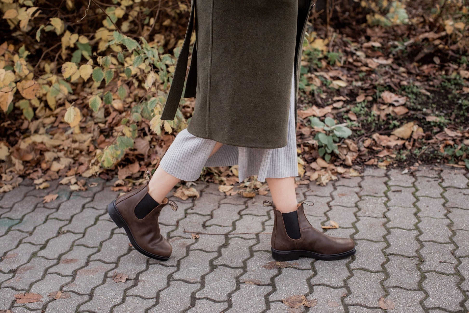 Blundstone 2029 Dress Boot - Antique Brown Leather | Lightweight, Durable Pull - On Style - Grady’s Feet Essentials - Blundstone