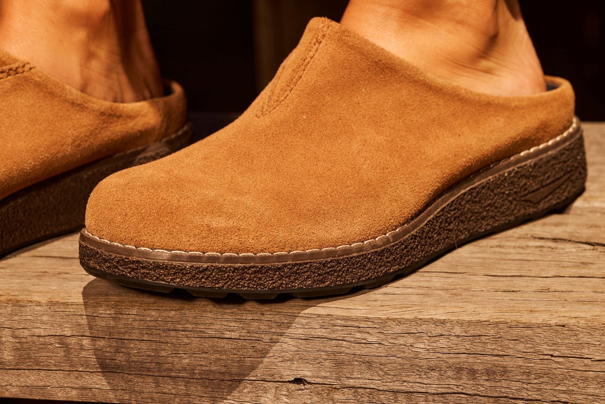 Blundstone Aerocork Clog 2686 - Sahara Tan Oiled Suede Leather | Summer Comfort - Grady’s Feet Essentials - Blundstone