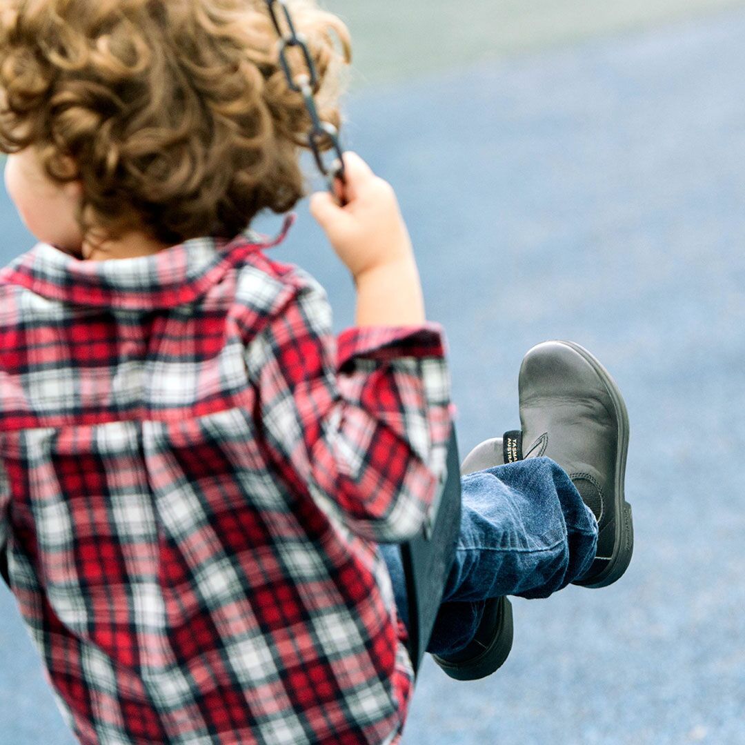 Blundstone Kids 531 - Black Leather | Lightweight, Durable Pull - On Boots - Grady’s Feet Essentials - Blundstone