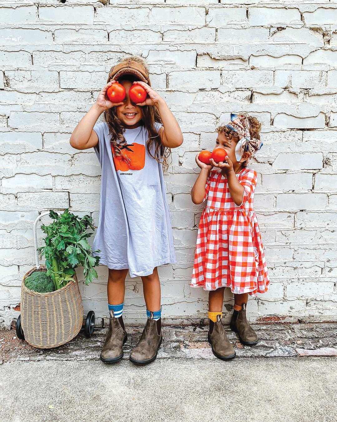 Blundstone Kids 565 - Rustic Brown Leather | Lightweight, Durable Pull - On Boots - Grady’s Feet Essentials - Blundstone