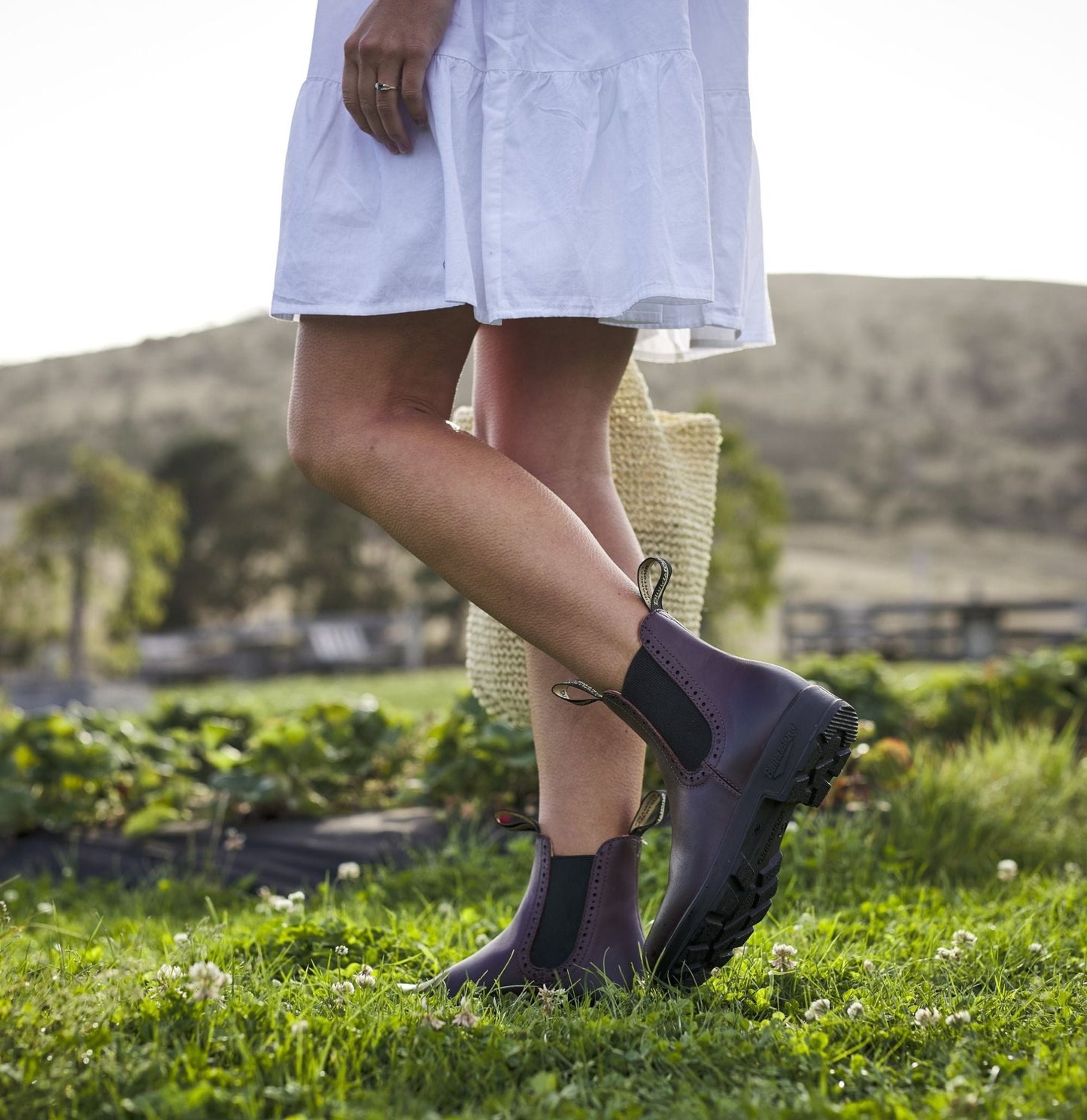 Blundstone Original Women's High Top 1352 - Shiraz Leather | Lightweight, Durable Pull - On Boot - Grady’s Feet Essentials - Blundstone