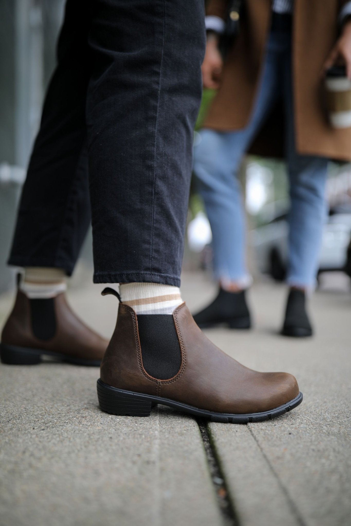 Blundstone Women's Low Heel 1970 - Antique Brown Leather | Lightweight, Durable Pull - On Boots - Grady’s Feet Essentials - Blundstone