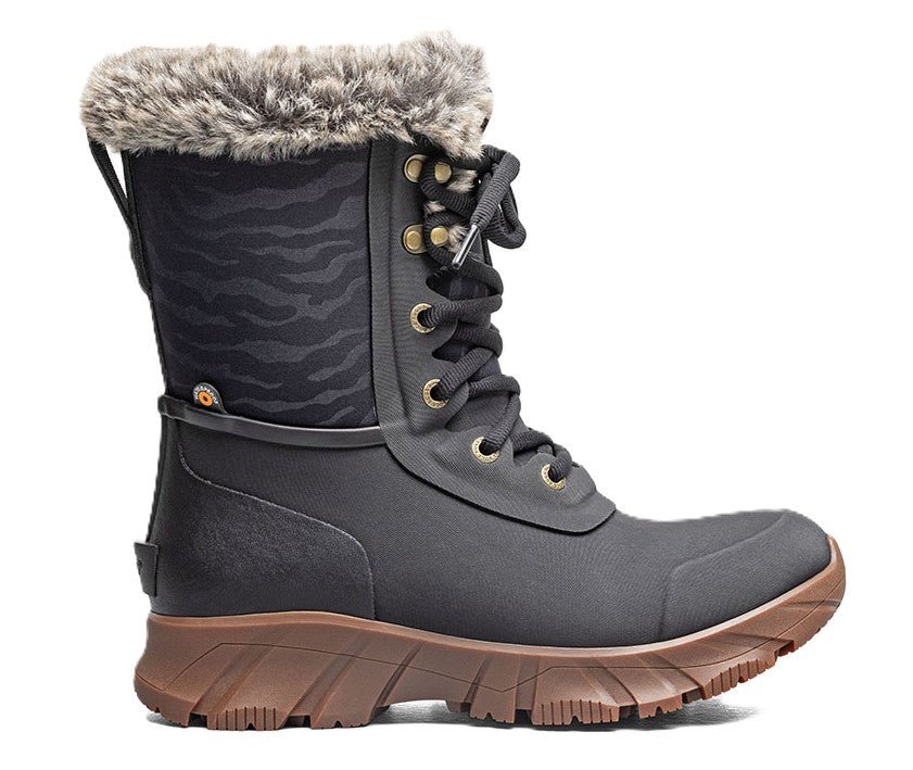 BOGS Women's Arcata II Tiger | Winter Boot - Grady’s Feet Essentials - Bogs