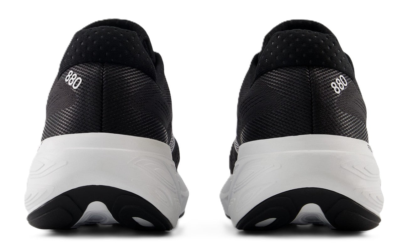 New Balance Men's Fresh Foam X 880v15 - Black with White | Walk or Run - Grady’s Feet Essentials - New Balance