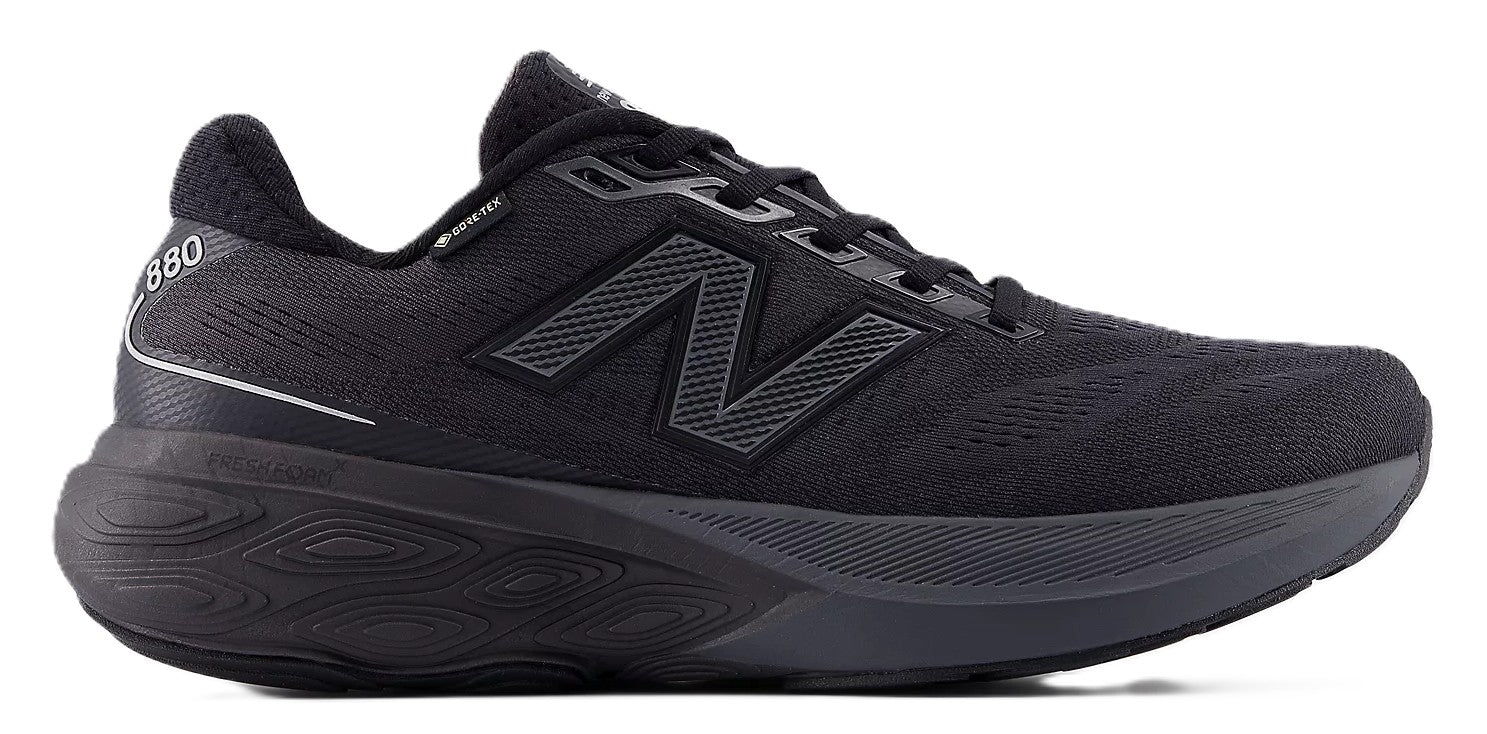 New Balance Men's Fresh Foam X 880v15 GORE - TEX® Black with Castlerock and Silver Metallic | Waterproof Shoe - Grady’s Feet Essentials - New Balance