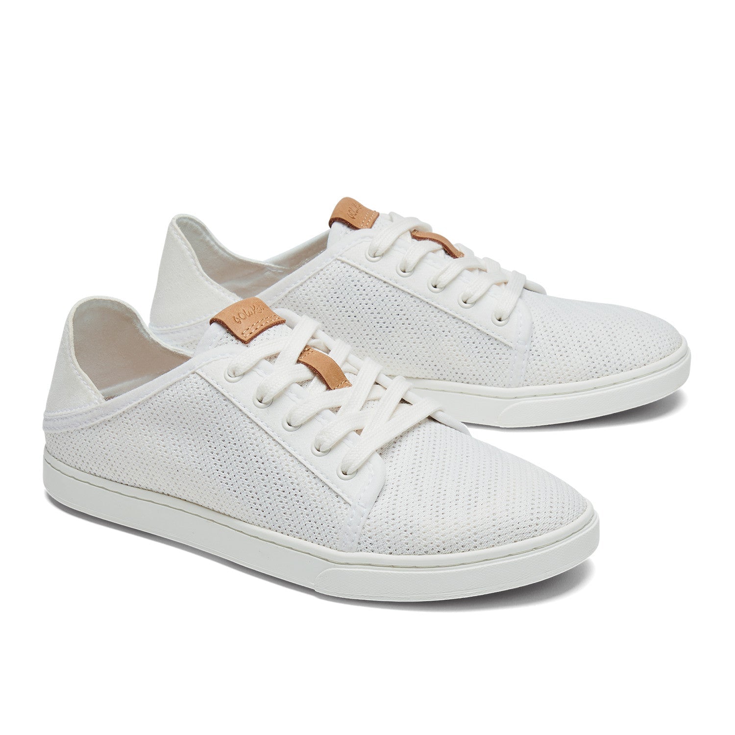 OluKai Pehuea Lī Women’s Lightweight Sneakers - White - Grady’s Feet Essentials - OluKai